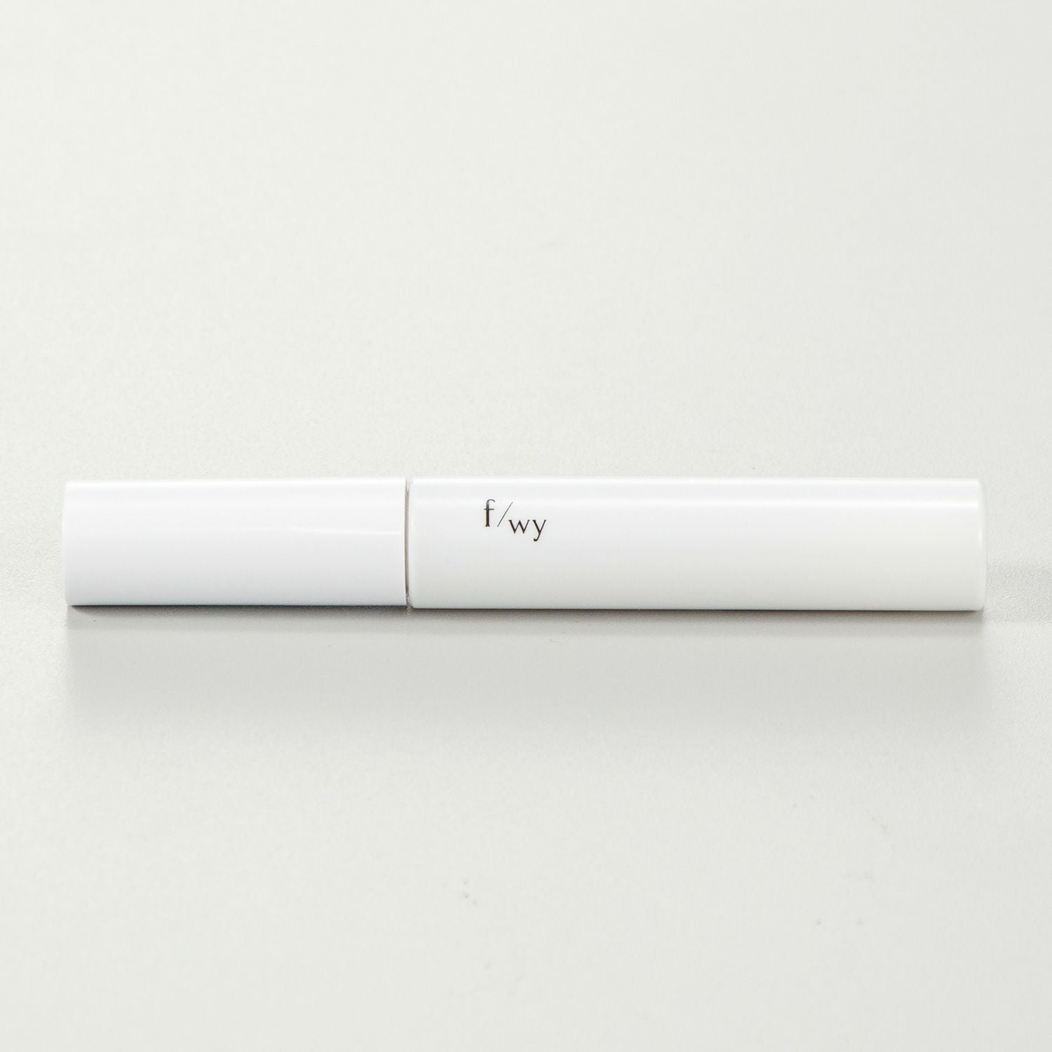 【f/wy】アイラッシュセラム（まつ毛美容液）